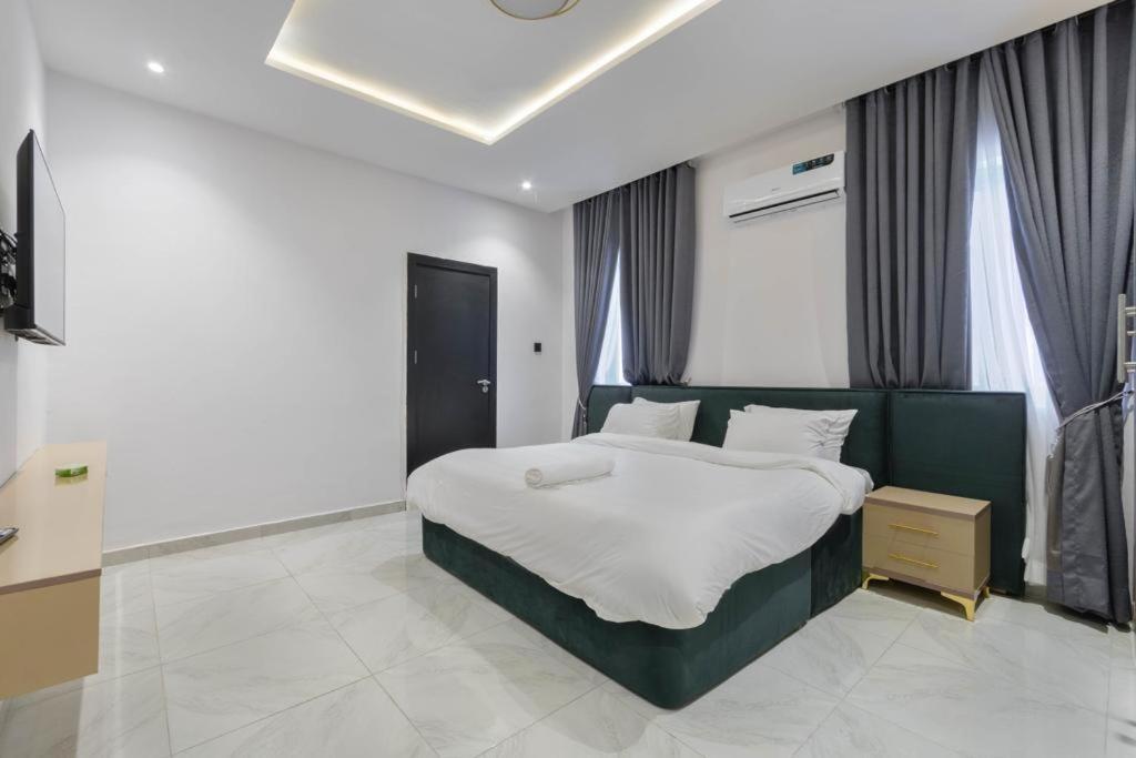 Villa Toscana Luxe Gra Port Harcourt Eksteriør billede