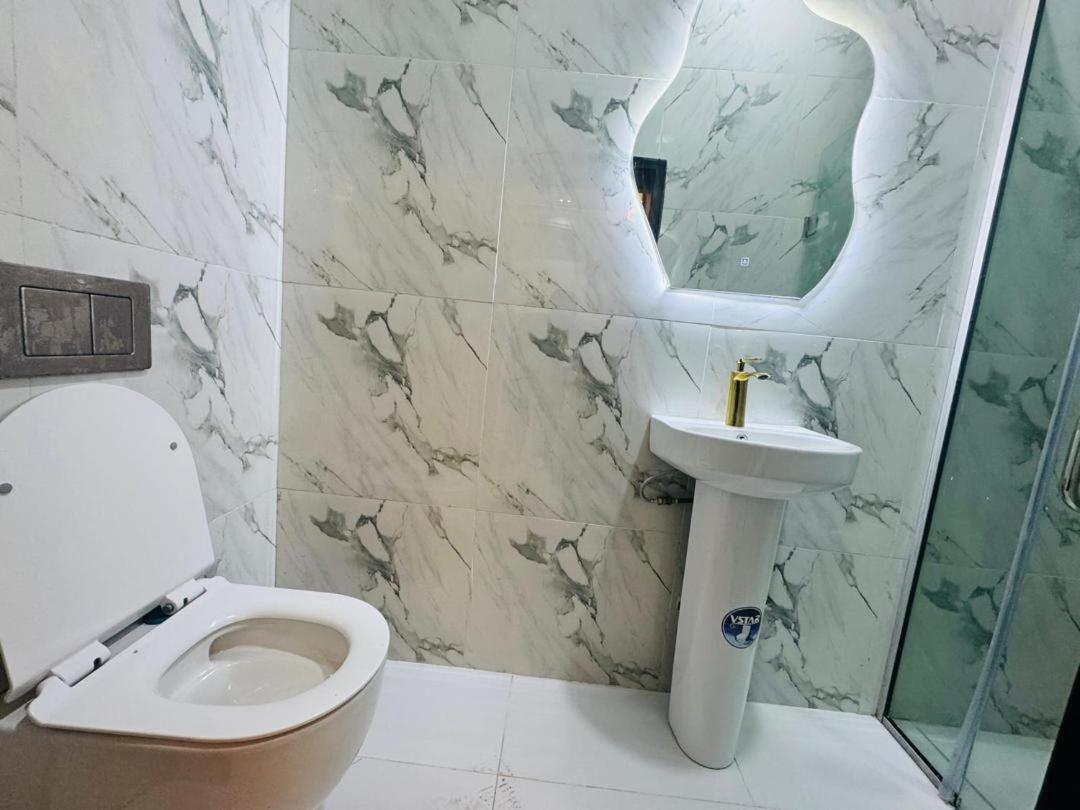Villa Toscana Luxe Gra Port Harcourt Eksteriør billede