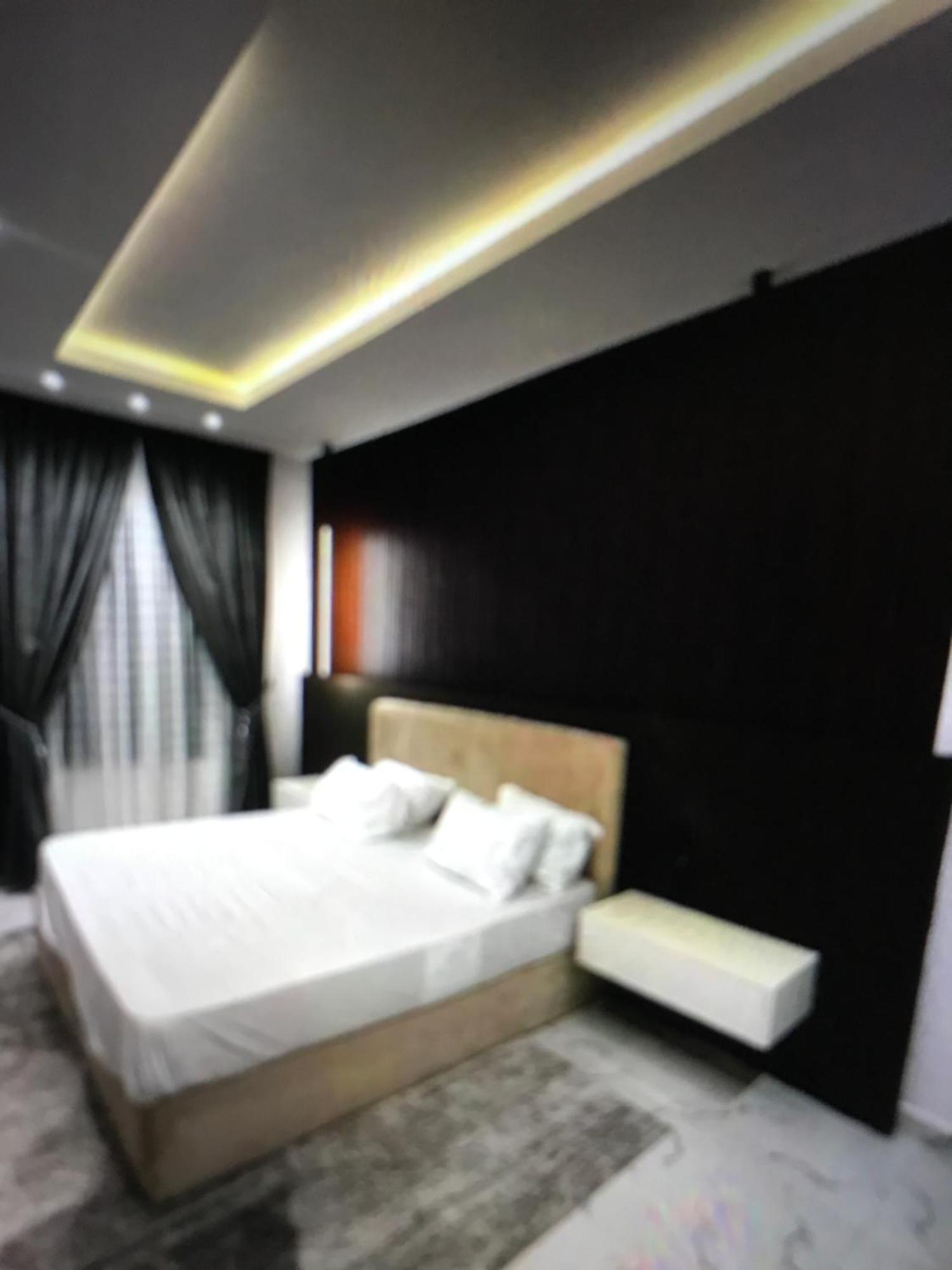 Villa Toscana Luxe Gra Port Harcourt Eksteriør billede