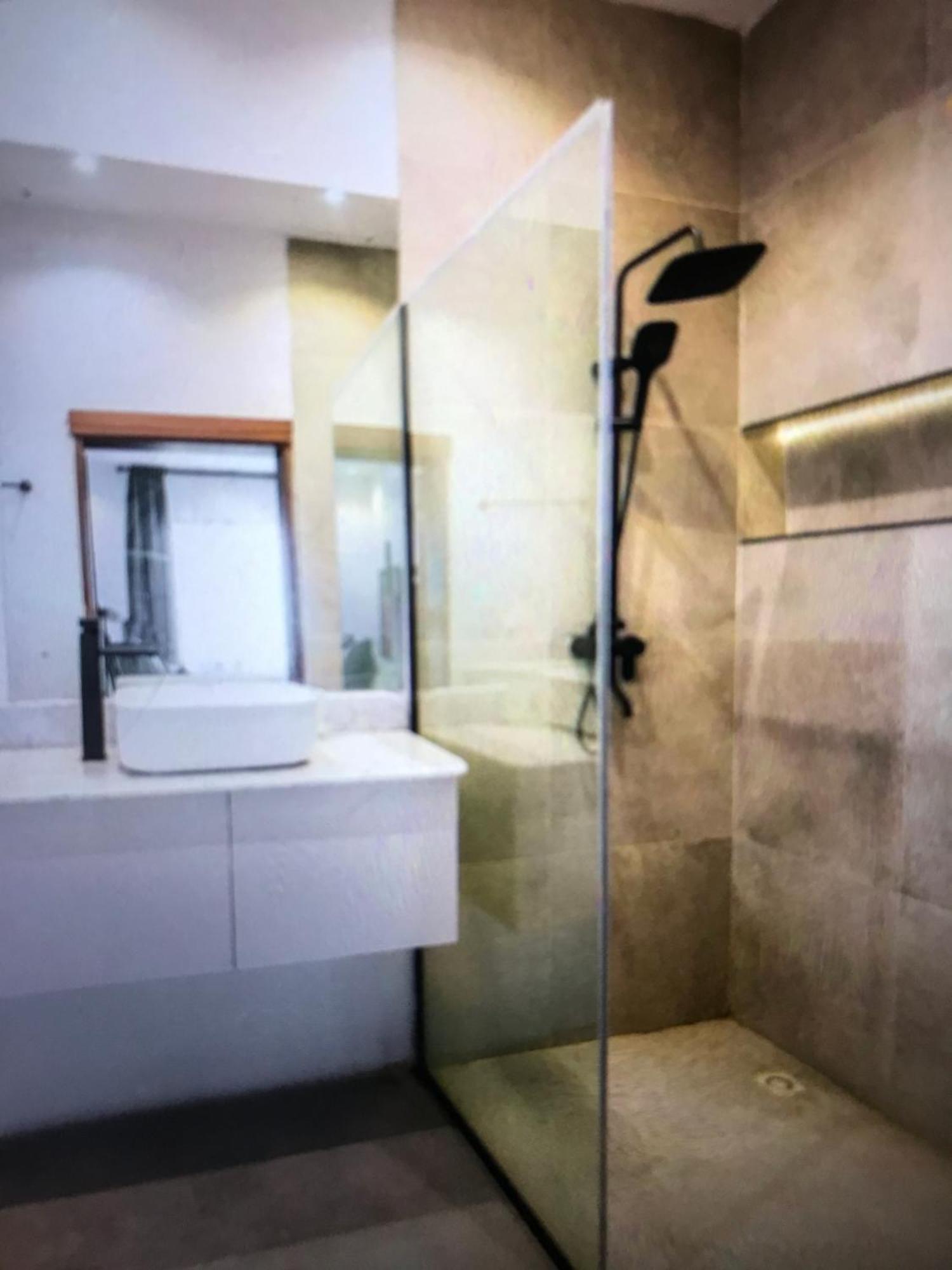 Villa Toscana Luxe Gra Port Harcourt Eksteriør billede